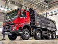 На калужском заводе Volvo Trucks налажен выпуск самосвалов Volvo с кузовами Grunwald